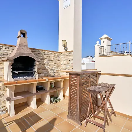 Lägenhet Atico Con Piscina En Centro Nerja